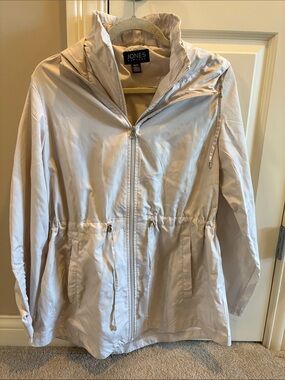 Jones New York Light Beige Packable Trench-Style Jacket